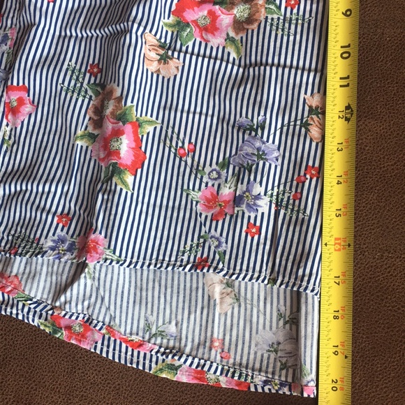 Cherish Off-Shoulder Floral Striped Top - Picture 11 of 16